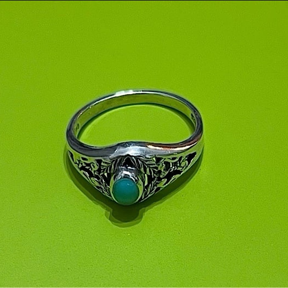 Vintage Sterling Silver Cabochon Turquoise Shadow Ring size 6.75